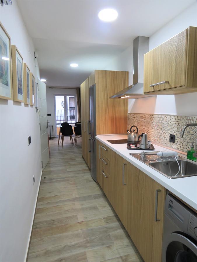 Living Sevilla Apartments Hercules Luaran gambar