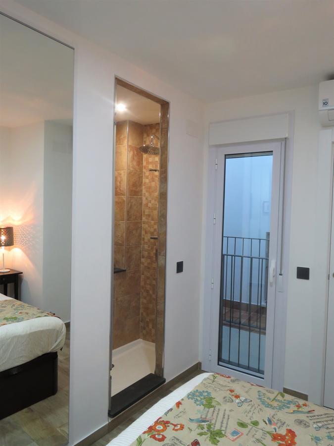 Living Sevilla Apartments Hercules Luaran gambar