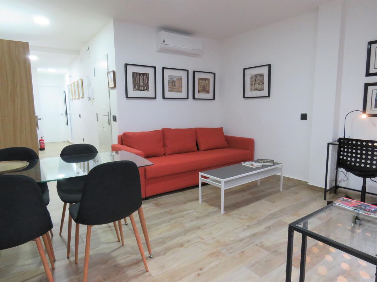 Living Sevilla Apartments Hercules Luaran gambar