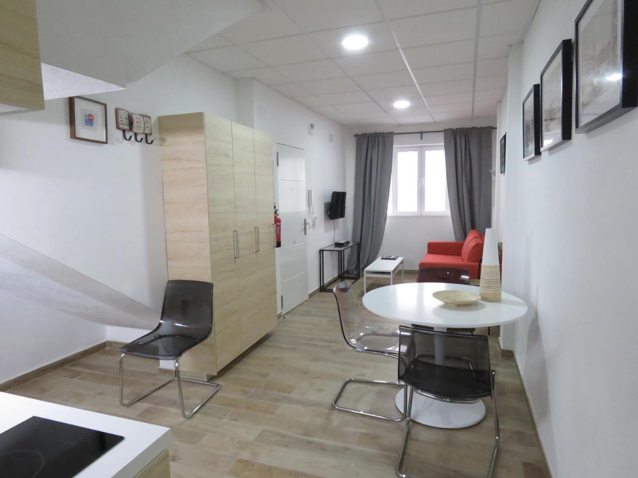 Living Sevilla Apartments Hercules Luaran gambar