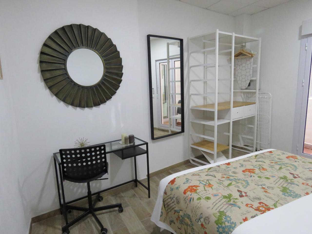 Living Sevilla Apartments Hercules Luaran gambar